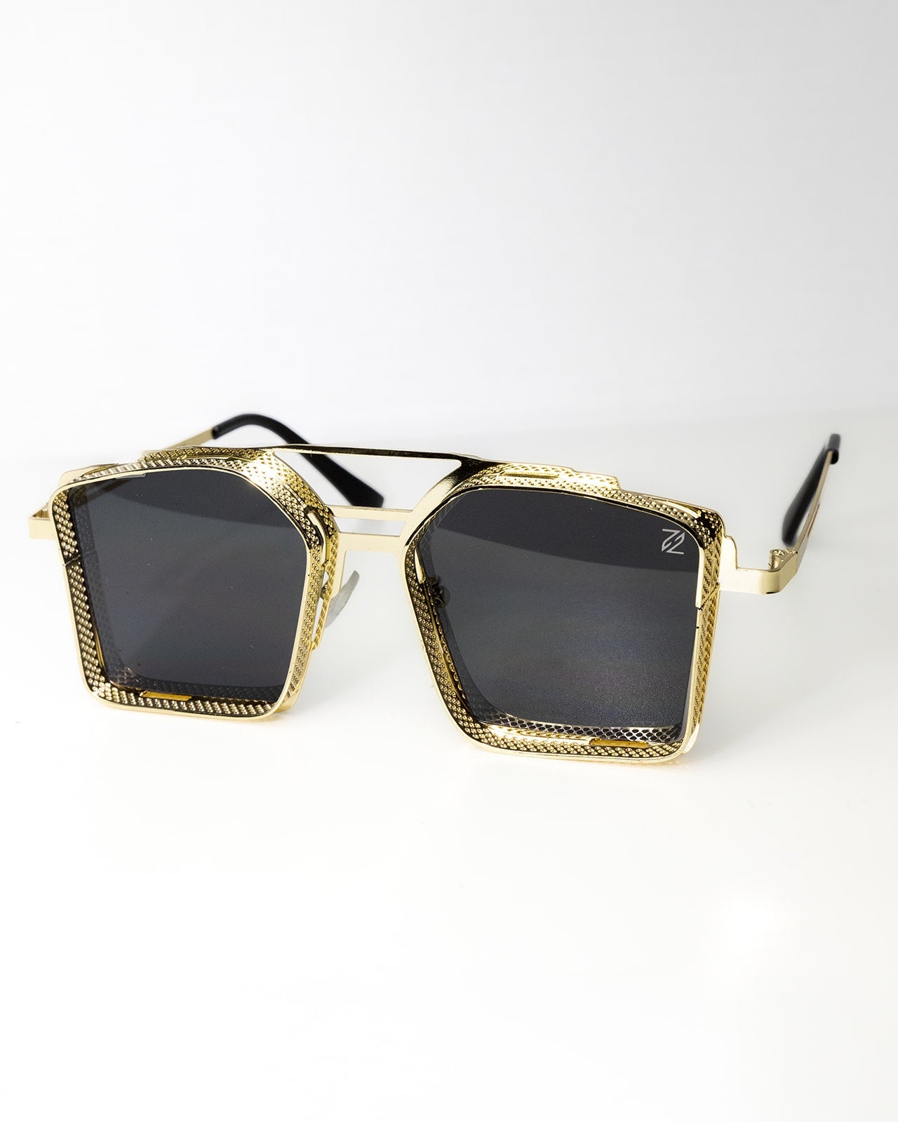 DYNASTY Gold