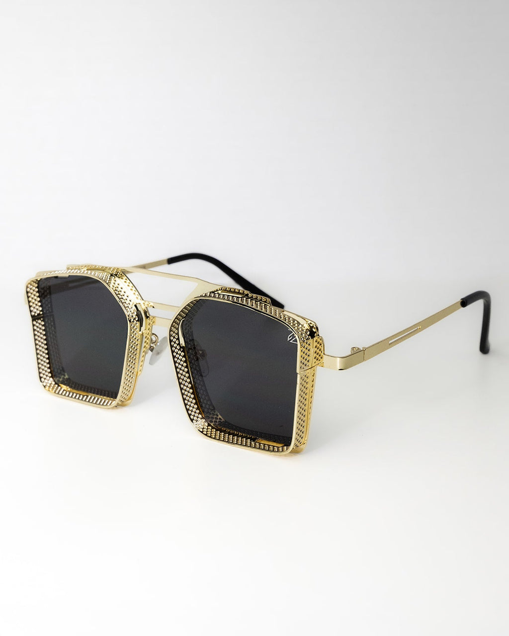 DYNASTY Gold gallery