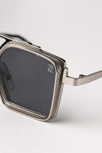 DYNASTY sunglasses silver metal frame macro hinge detail
